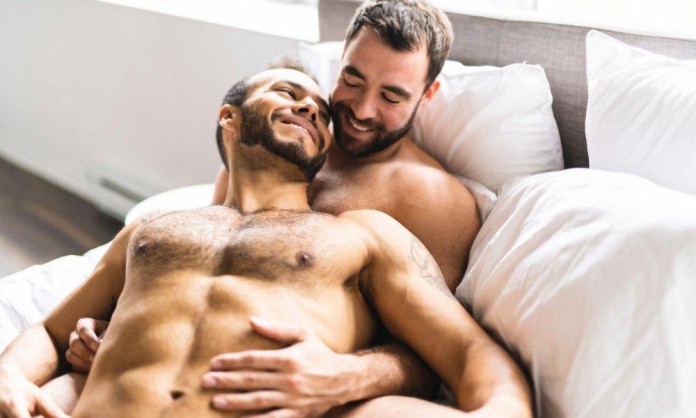 8 conseils pour pimenter sa vie sexuelle gay avec son partenaire